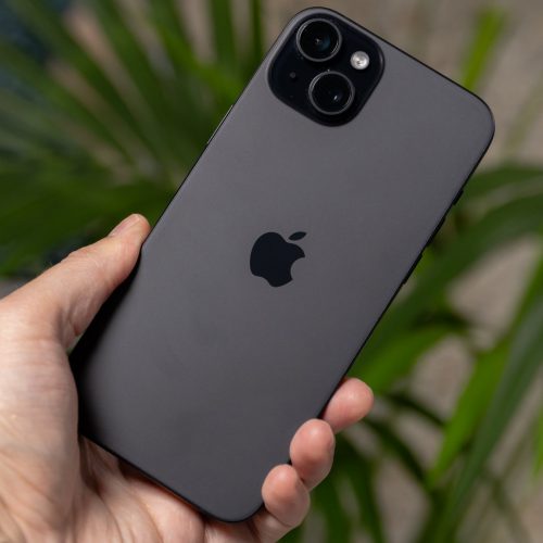 Apple iPhone 15 (128GB)